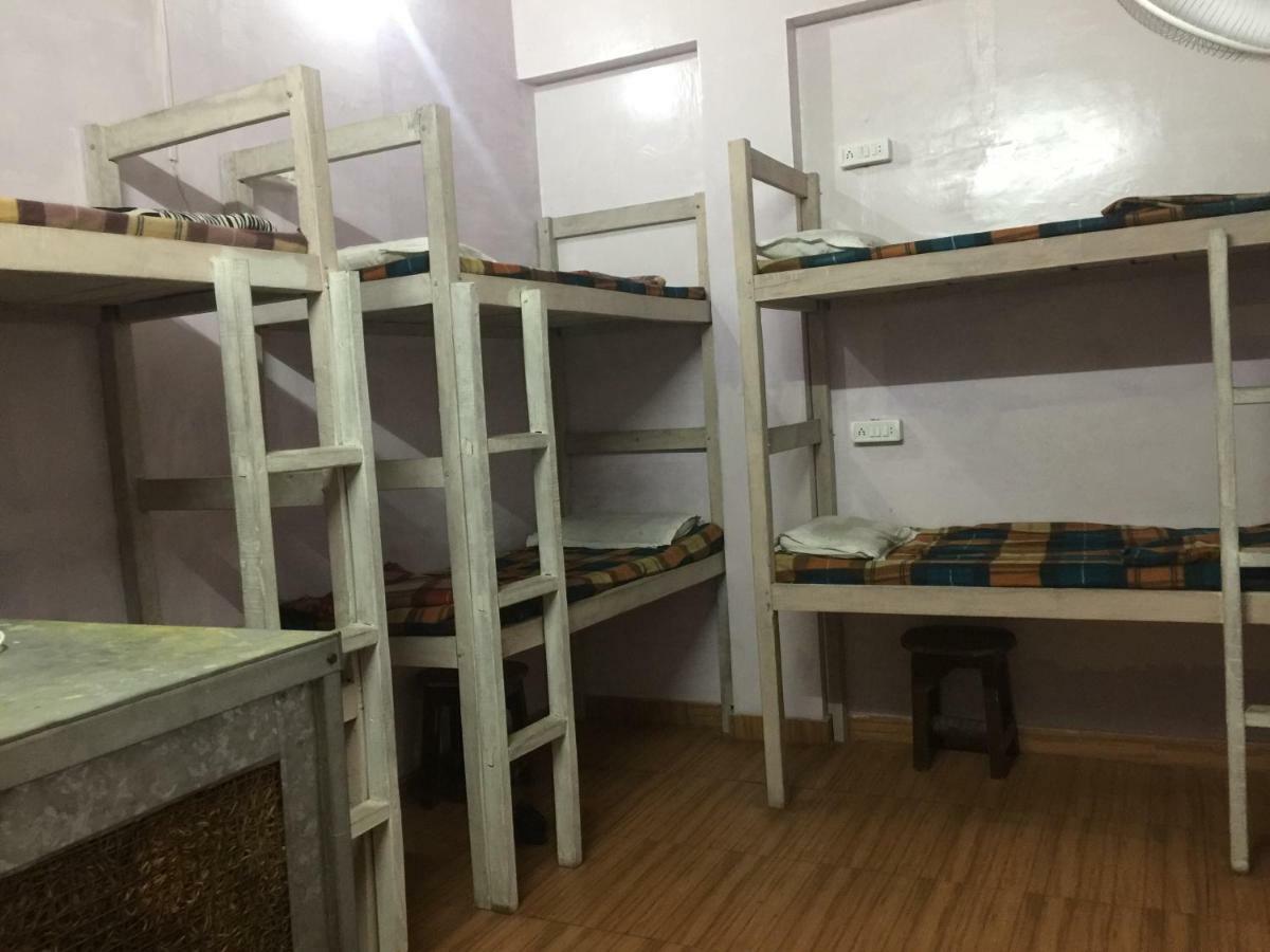 Shri Guest House Varanasi Dış mekan fotoğraf